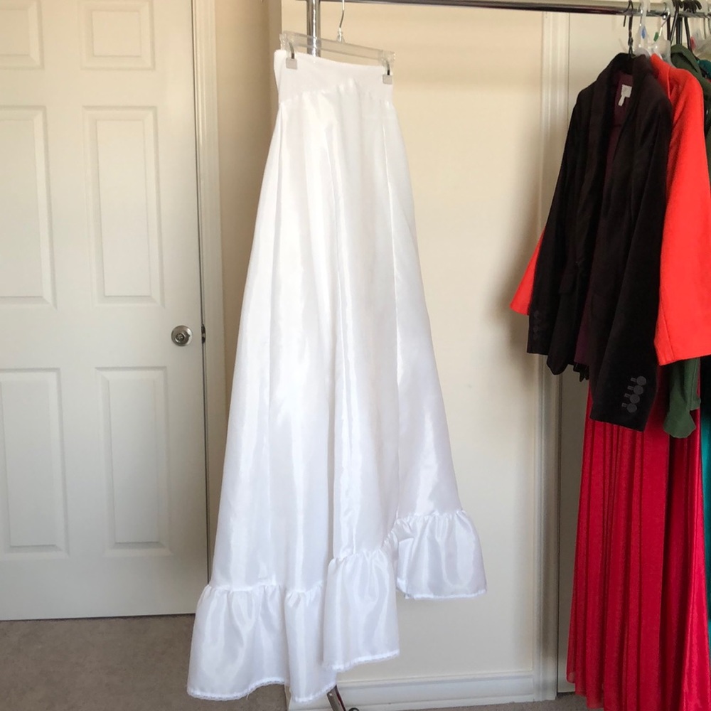 Dress Pettycoat / Slip